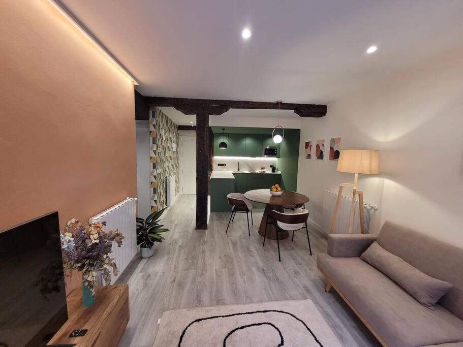 Piso Boutique A Un Minuto Del Casco Viejo Διαμέρισμα Μπιλμπάο Εξωτερικό φωτογραφία